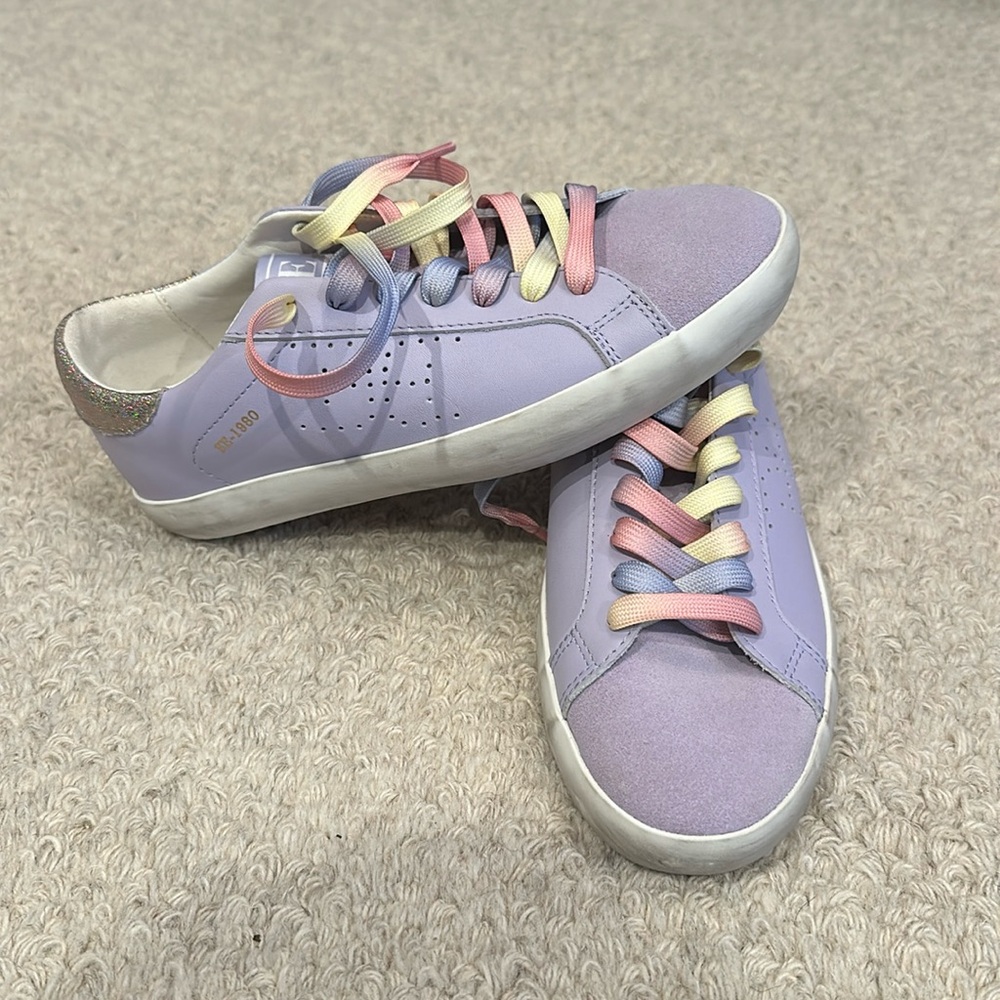 New!  Sam Edelman Sneakers
